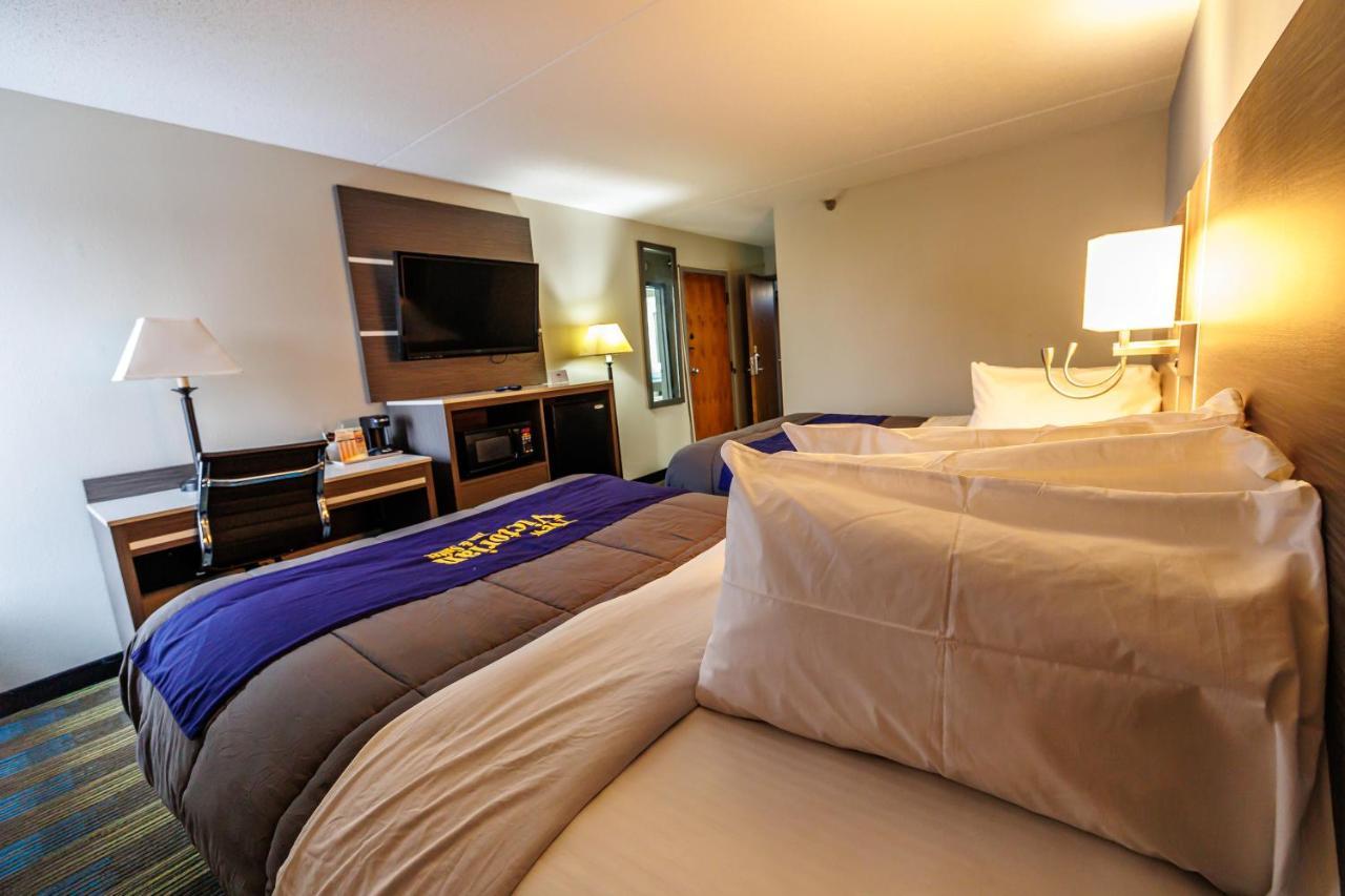 New Victorian Inn & Suites Omaha Bagian luar foto