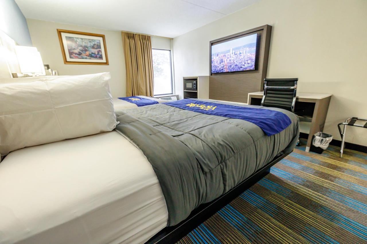 New Victorian Inn & Suites Omaha Bagian luar foto