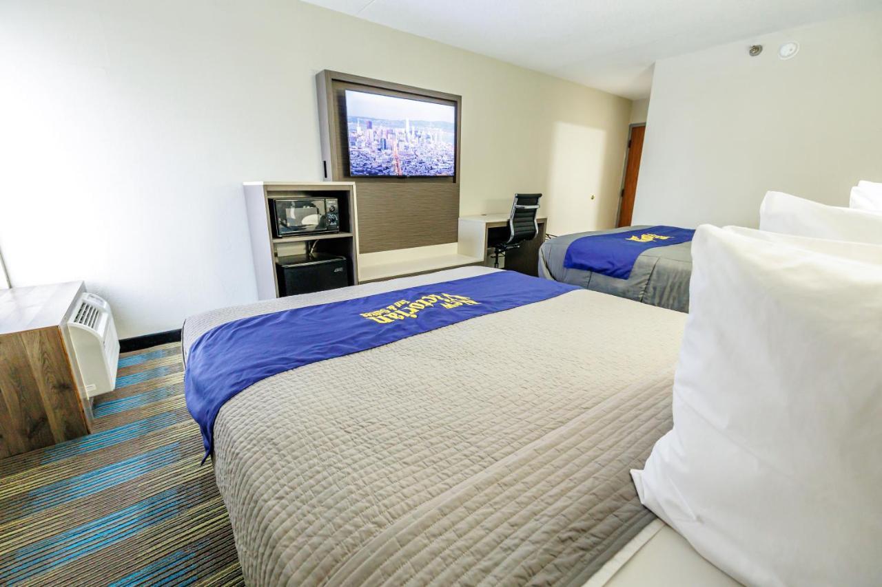 New Victorian Inn & Suites Omaha Bagian luar foto