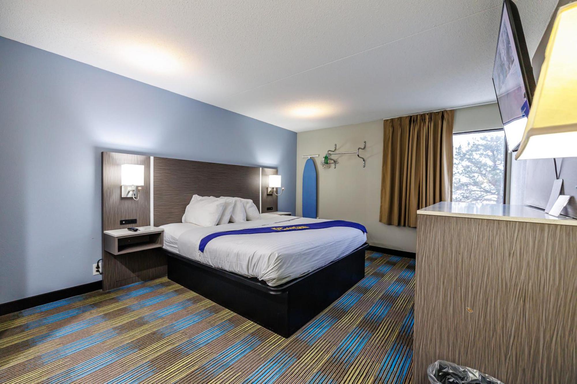 New Victorian Inn & Suites Omaha Bagian luar foto