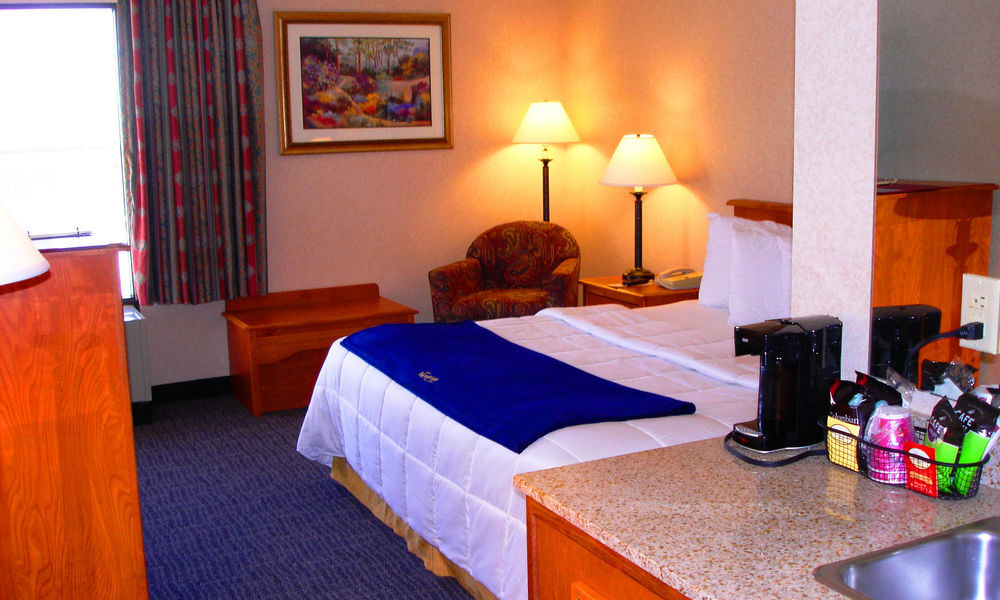New Victorian Inn & Suites Omaha Bagian luar foto