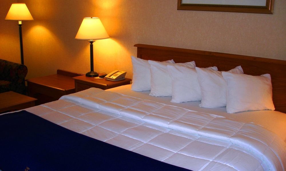 New Victorian Inn & Suites Omaha Bagian luar foto