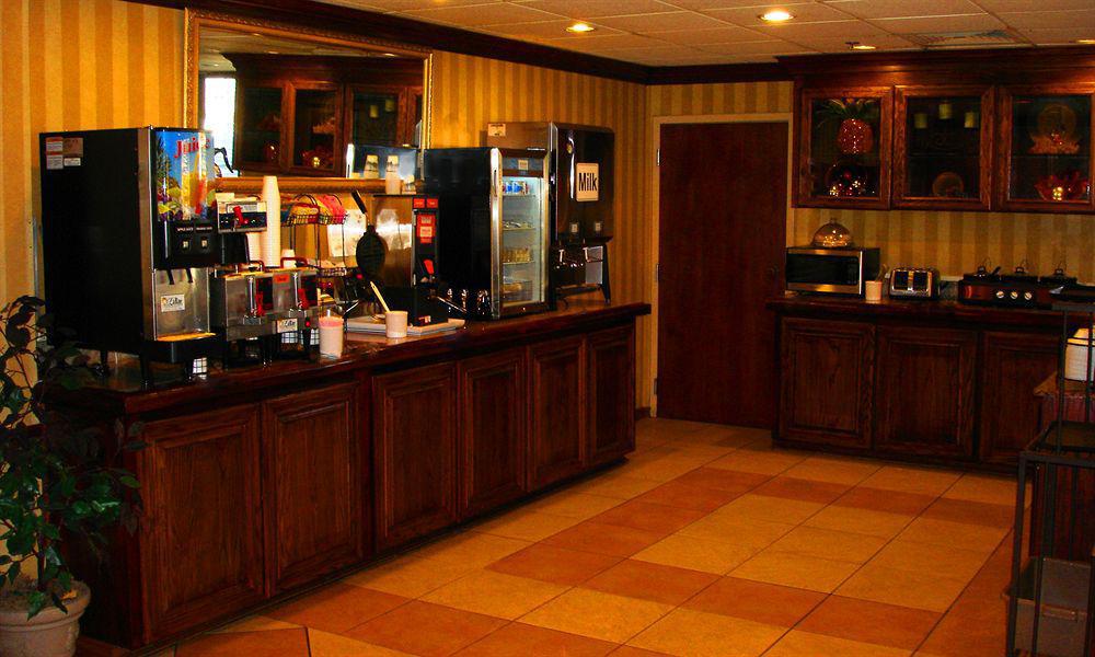 New Victorian Inn & Suites Omaha Bagian luar foto